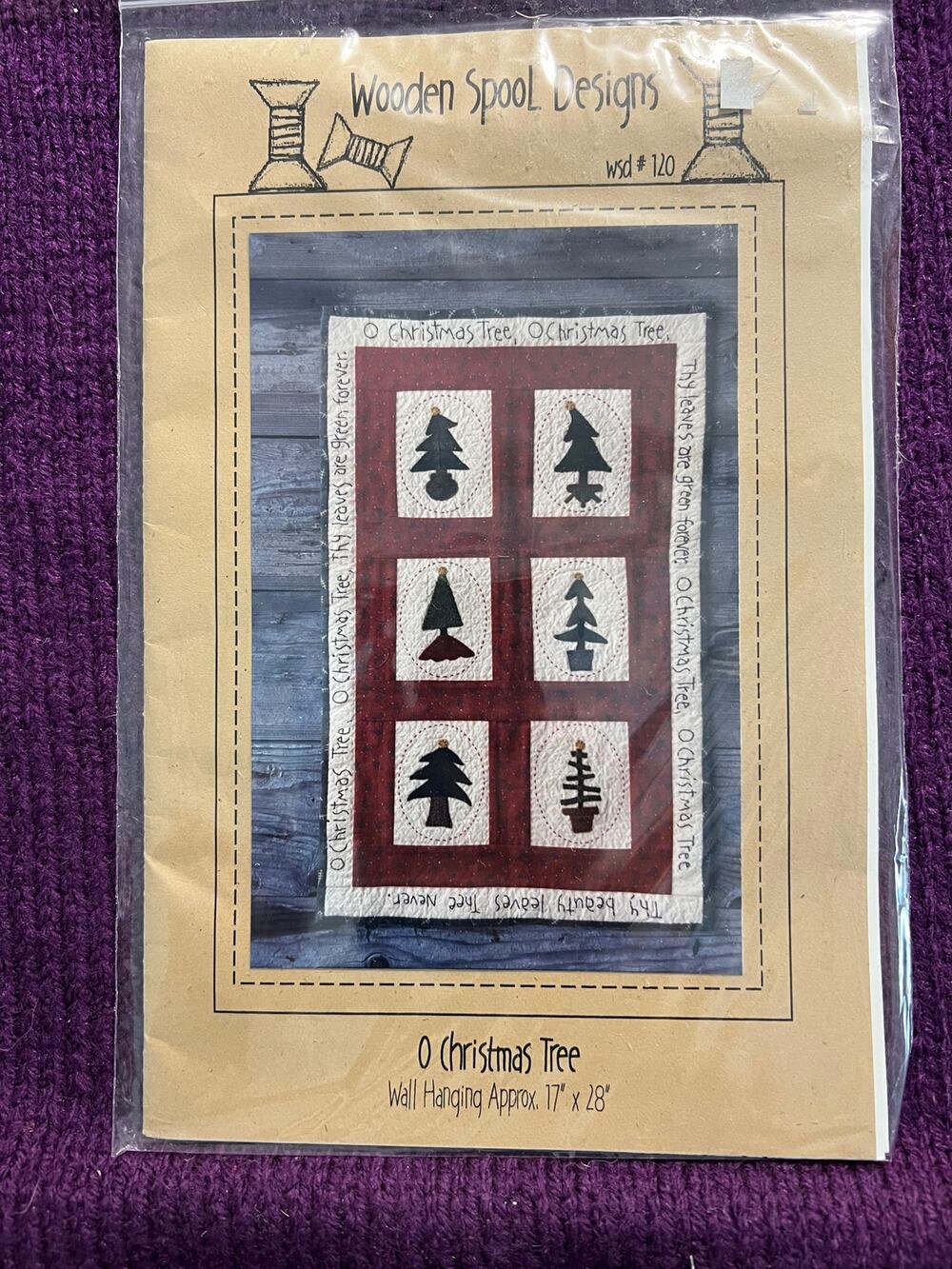 O christmas tree mini quilt wall hanging pattern